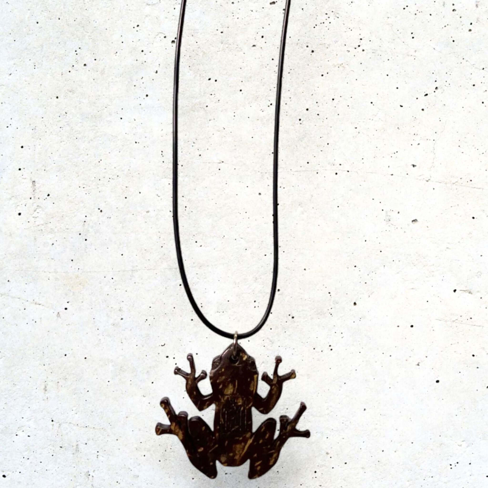 Coqui W/ PR flag on top Necklace